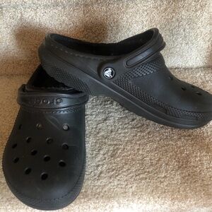 Unisex Black Crocs with material inside 
Has some scuffs